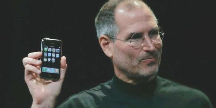 2007 model iPhone 190 bin dolara satıldı