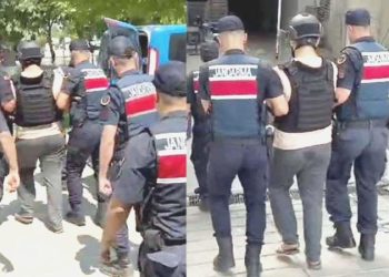 3 kardeş öldürülmüştü… Silahlı arbedenin firari sanığı yakalandı!