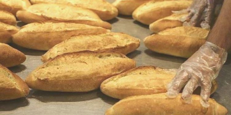 Adana’da ekmeğe yüzde 50 artırım