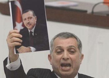 AKP’li Külünk’ten zincir marketlere artırım ‘isyan’ı: Bu yaptığınız insanlığa sığar mı?