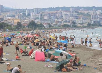 Alkollü içki yasağı getiren Samsun Valiliği’ne CHP’li Çan’dan karşılık: ‘Kriminal hatalar doğurabilecek’