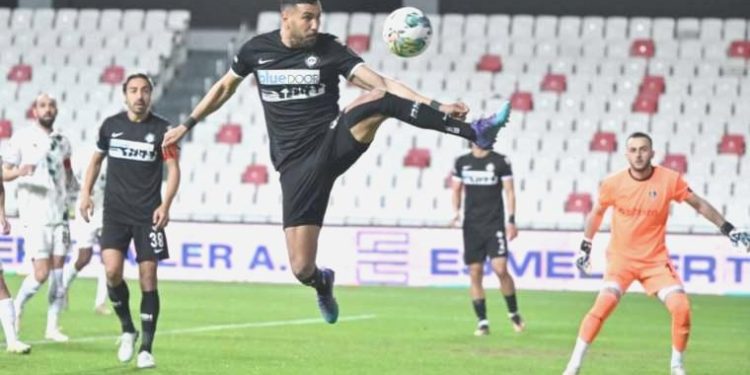 Altay Lideri Ayhan Dündar, futbolculara rest çekti
