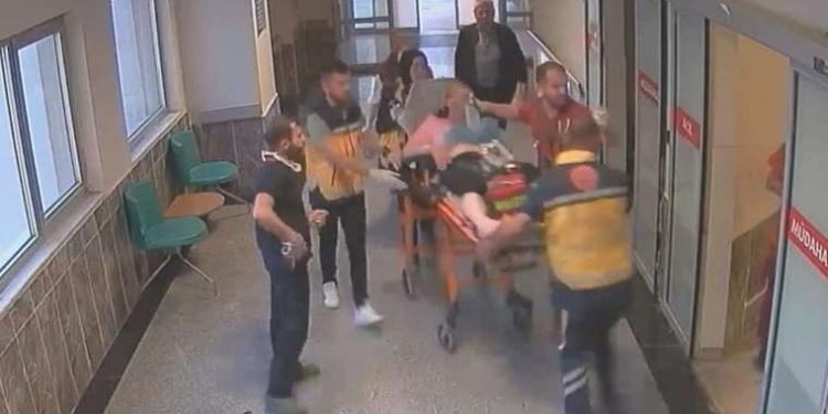 Anjiyo esnasında 20 dakika kalbi duran hasta hayata döndü