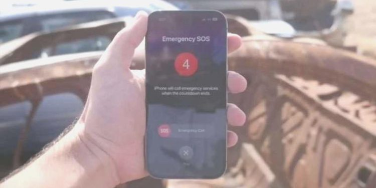 Apple’dan tartışma yaratacak reklam: ‘Rahat ol, bu iPhone 14 Pro’