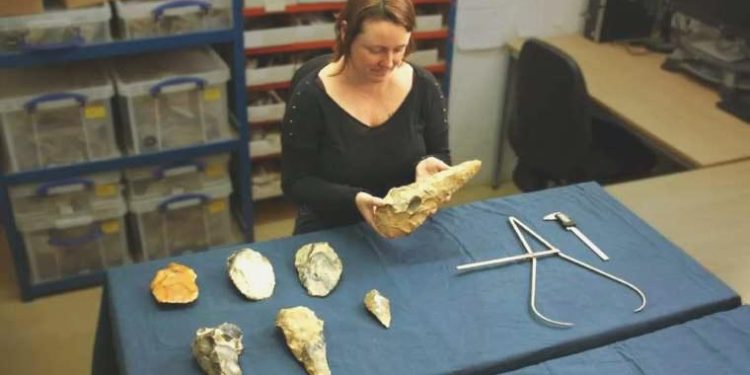 Arkeologlar, Buz Zamanı’ndan kalma dev baltalar keşfetti