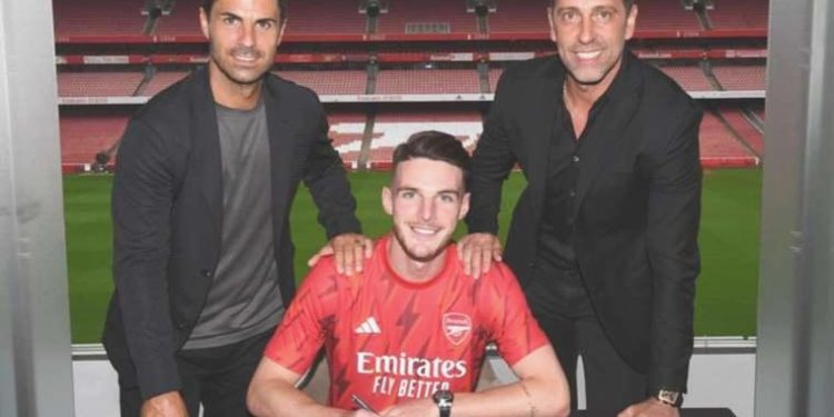 Arsenal rekor fiyatla Declan Rise’ı transfer etti