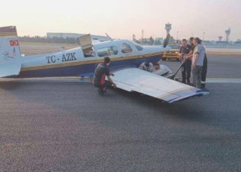 Atatürk Havalimanı’nda uçak arıza yaptı, iniş ve kalkışlar durduruldu