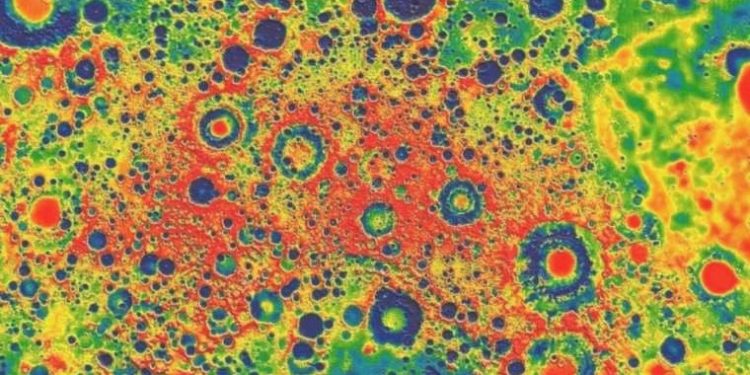 Ay yüzeyinde keşfedildi: ‘Isı yayan dev bir baloncuk’