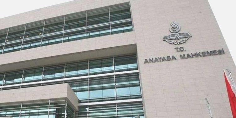 AYM, 7 siyasi partinin mali kontrol kararlarını açıkladı