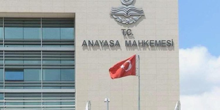 AYM’den 7 siyasi partiye mali kontrol