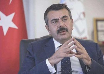 Bakan Tekin’den ‘karma eğitim’ açıklaması: Karma eğitim temel, kız okulları kurmak gerekiyorsa kurulur