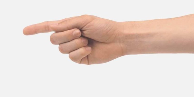 Başparmak kökündeki ağrıya dikkat