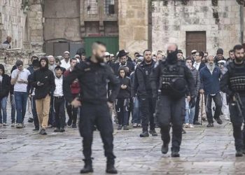 Batı Şeria’da gerginlik: Yahudi yerleşimciler, konut ve araçlara saldırdı