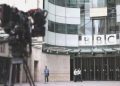 BBC, savların akabinde ‘bir erkek çalışanını’ misyondan uzaklaştırdı