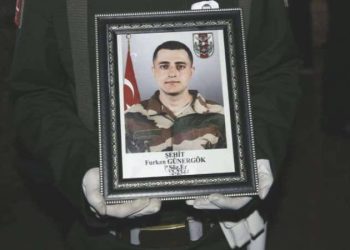 Bingöllü şehit son seyahatine uğurlandı