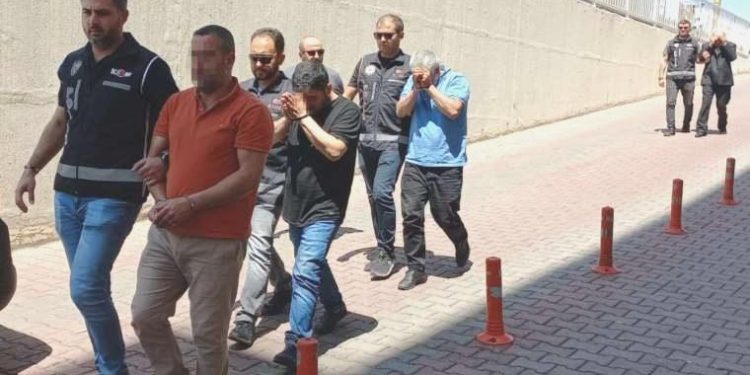 Borcunu ödemesine karşın senetlerini vermediler: Esnaf intihar teşebbüsünde bulundu!