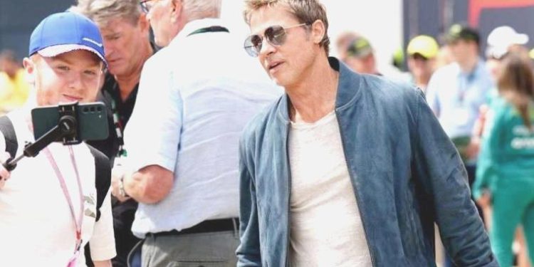 Brad Pitt hafta sonu İngiltere’de Formula 1’de ‘yarışacak’