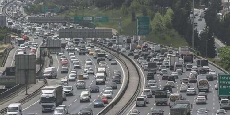 Buğra Gökce paylaştı: İstanbul’da trafik yoğunluğu düştü