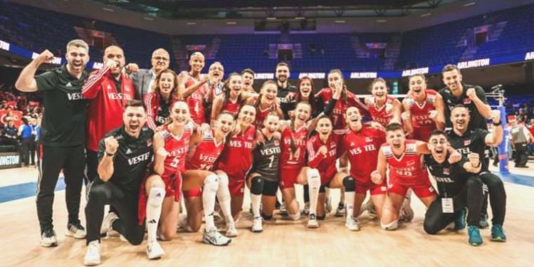 Büyük gurur! ABD’yi mağlup eden Filenin Sultanları Milletler Ligi’nde finale yükseldi!