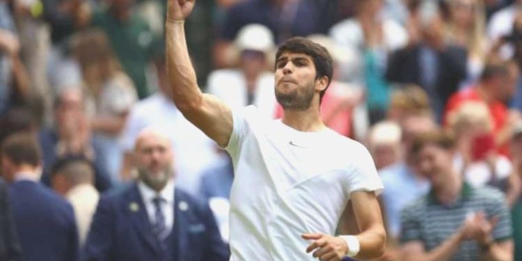 Carlos Alacaraz ile Daniil Medvedev Wimbledon’da yarı finalde