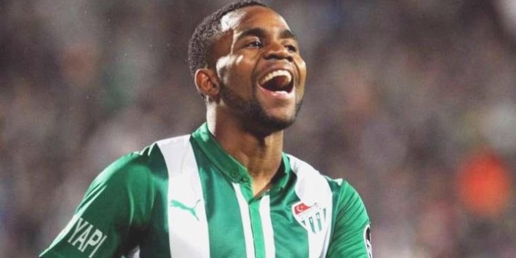 Cedric Bakambu kimdir, nereli, kaç yaşında? Cedric Bakambu hangi gruplarda futbol oynadı?