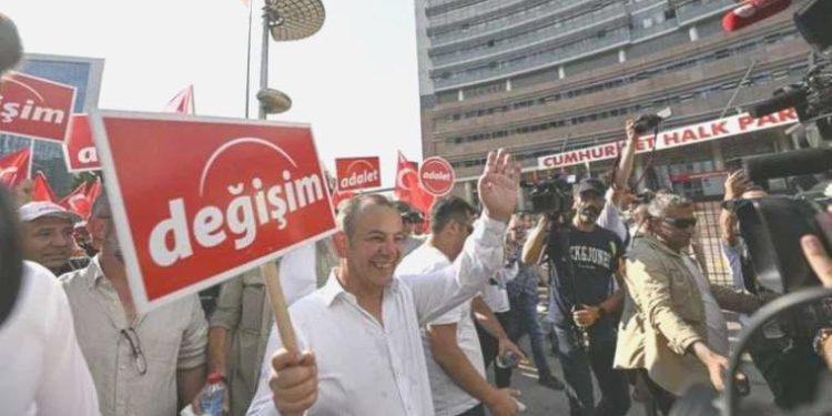CHP Genel Merkezi’ne ulaşan Tanju Özcan’dan açıklama