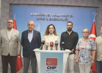 CHP’den basın açıklamalı artırım protestosu: ‘Türkiye’yi sefalet liginde birinci 10’a soktular’