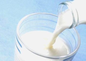 CHP’li Aytekin: Ulusal Süt Kurulu üreticiyi değil zincir marketleri düşünüyor