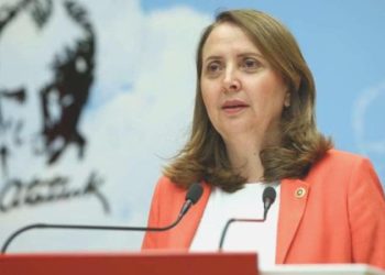 CHP’li Semra Dinçer’den tutuklu gazeteciler için önerge: ‘AKP için turnusol kağıdı olacak’