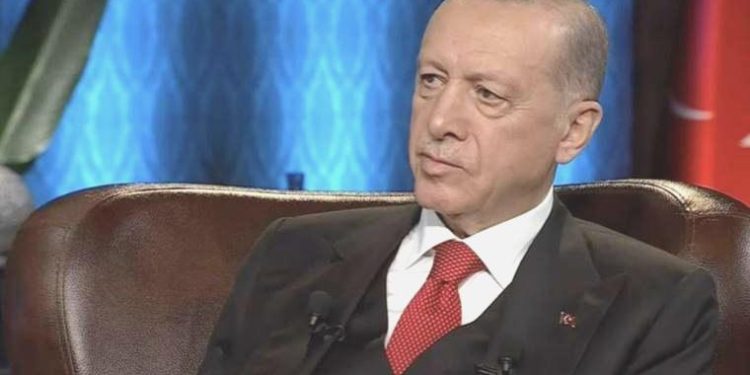 ‘Cumhurbaşkanı’na hakaret’ davasında 14 yaşındaki çocuğa mahpus cezası verildi!