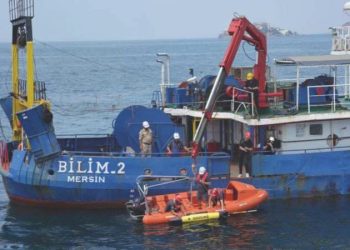 ‘Deniz Kâşifi’ Marmara’ya indirildi