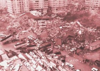 Depremzede kapı dışarı: Elimiz kolumuz bağlı