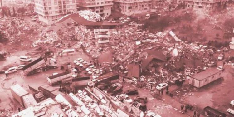 Depremzede kapı dışarı: Elimiz kolumuz bağlı