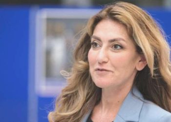 Dilan Yeşilgöz: Ankara doğumlu Hollanda Adalet Bakanı, siyaseti bırakacak Başbakan Rutte’nin yerine aday oldu