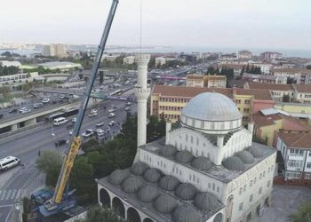 Diyanet İBB’nin yaptığı camiyi ‘beğenmedi’: ‘Üç değil, beş bin kişilik olsun’