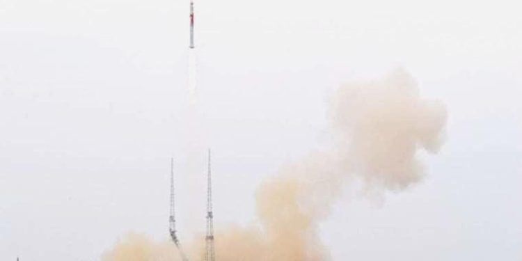 Dünyanın birinci metanla çalışan roketi muvaffakiyetle uzaya fırlatıldı