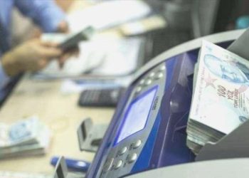 Emekli artırımı için masadaki yeni formül!