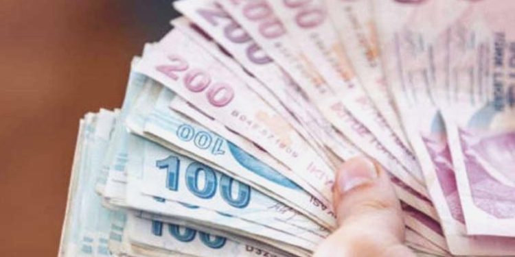 Emekli maaş artırımında milyonlara son dakika sürprizi! Artırım oranı değişecek mi?