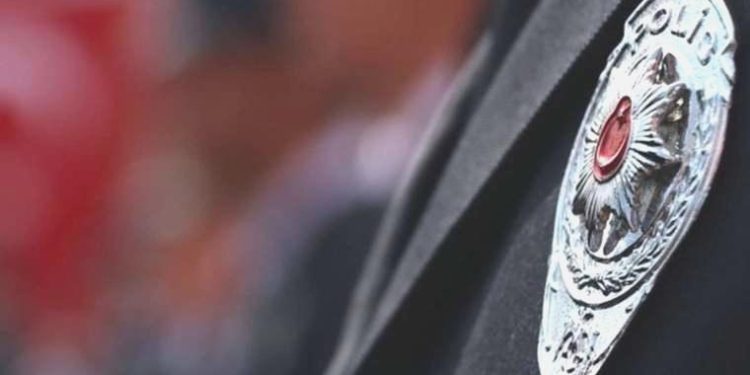 Emniyet’te çok çarpıcı tezler: ‘Müdür gitti, çete yakalandı’