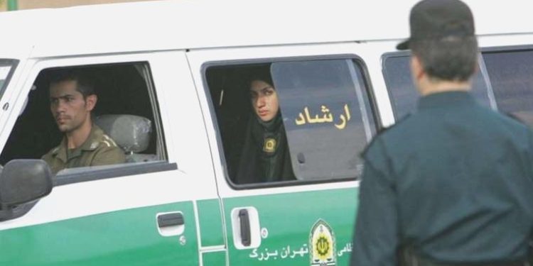 Eski İran Cumhurbaşkanından ahlak polisi reaksiyonu