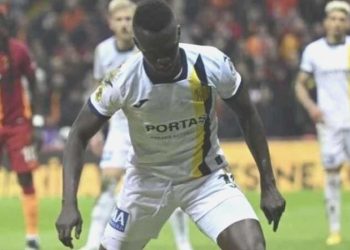 Faruk Koca’dan Lamine Diack için transfer açıklaması!