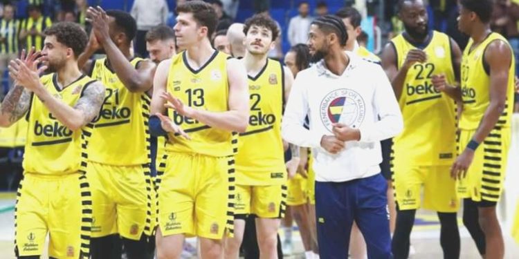 Fenerbahçe Beko, Booker ve Edwards ile yolları ayırdı