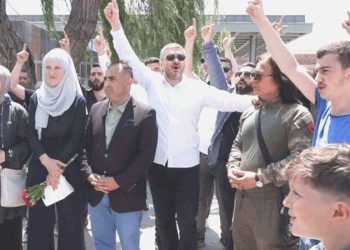 Feshane’deki standa taarruz teşebbüsünün perde gerisini CHP’li Balyalı anlattı: ‘AKP lokal seçimler için bu kümeleri kışkırtıyor’