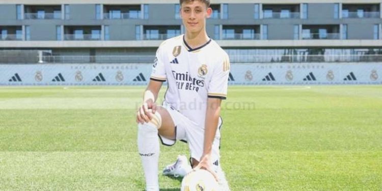 Galatasaraylı Yunus Akgün: ‘Hepimiz Arda Güler ile gurur duyduk’