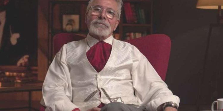 Gazetemiz müellifi Prof. Dr. Kongar şanssız kaza geçirdi: Bir ay tedavi görecek