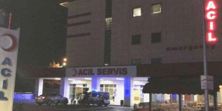 Gece kulübünde başlayan hengame sokağa taştı: 1 kişi bıçaklanarak yaralandı