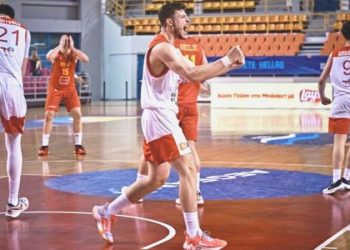 Genç ulusallar çeyrek finalde!