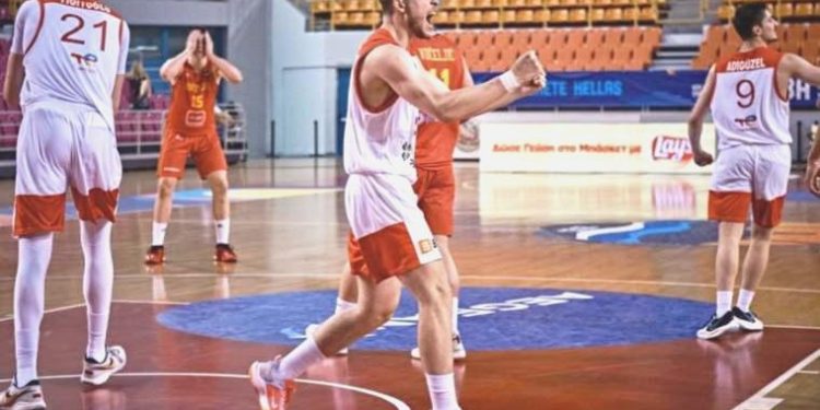 Genç ulusallar çeyrek finalde!