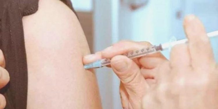 Halk sıhhati tehlikede: Hepatit A aşısı bulunamıyor!