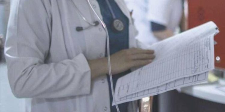 Hasta randevu bulamıyor! CHP’li Gamze Akkuş İlgezdi: Sıhhatte çöküş